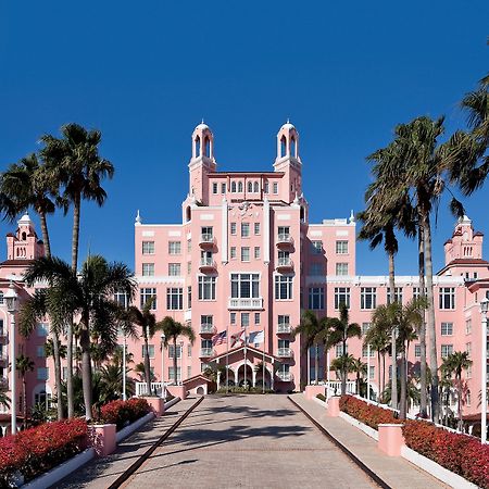 Hotel The Don Cesar St. Pete Beach Exterior foto