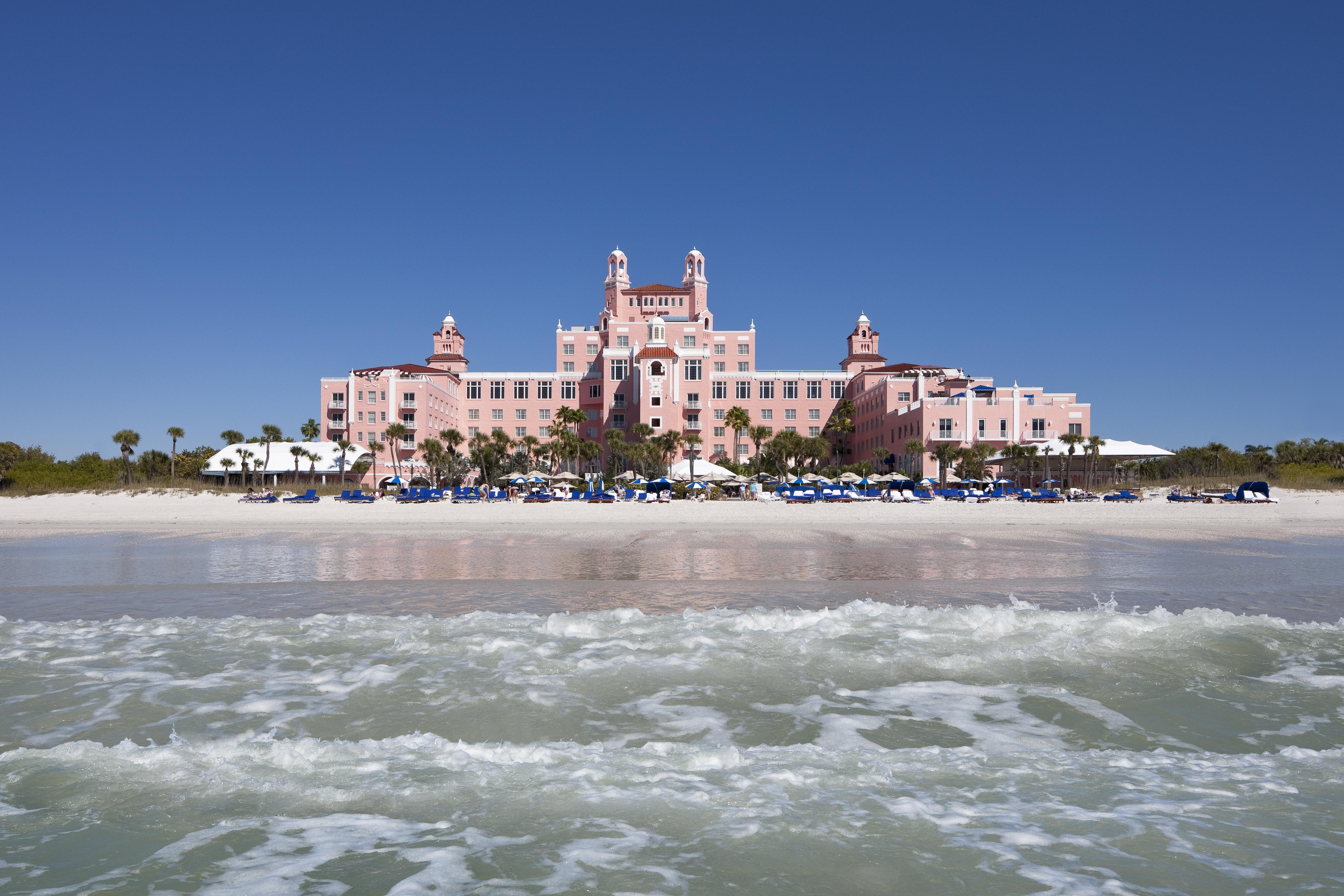 Hotel The Don Cesar St. Pete Beach Exterior foto